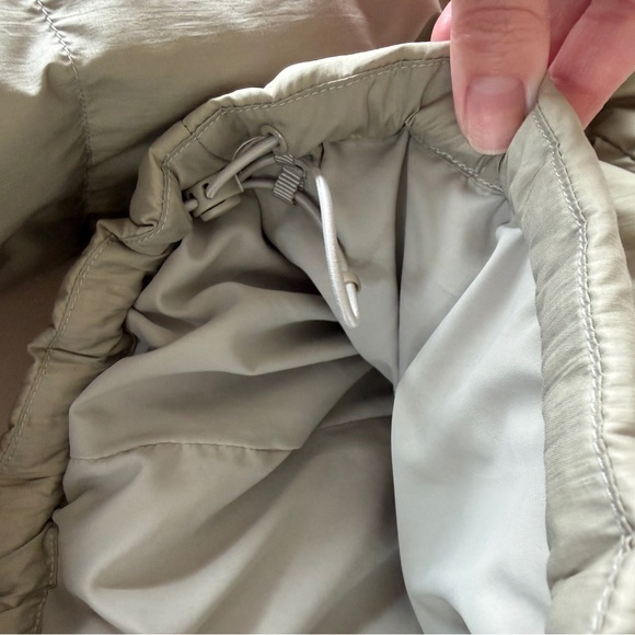 Lululemon Wunder Puff Super-Cropped Jacket – Heathered Raw Linen - Picture 5 of 10